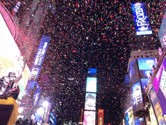 憧れの街ニューヨークでの年越しカウントダウンの実態