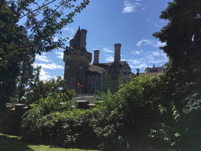 Casa Loma  park