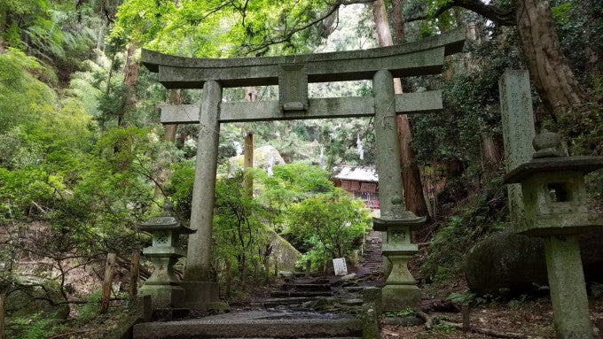 名草厳島神社