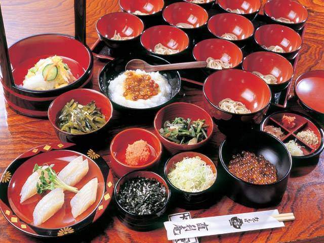 アルパインビジターセンター(富良野市)